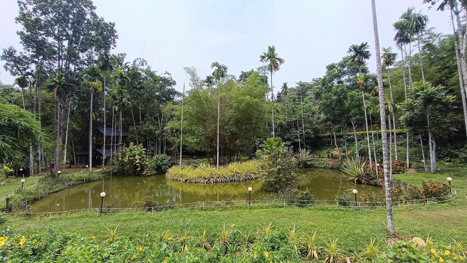 Thenmala Ecoresort Punalur Exterior foto